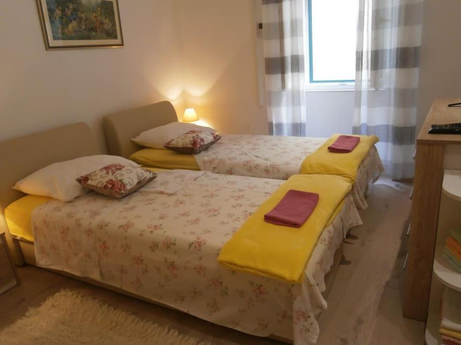 Charming Apartment In Old Town 斯普利特 外观 照片