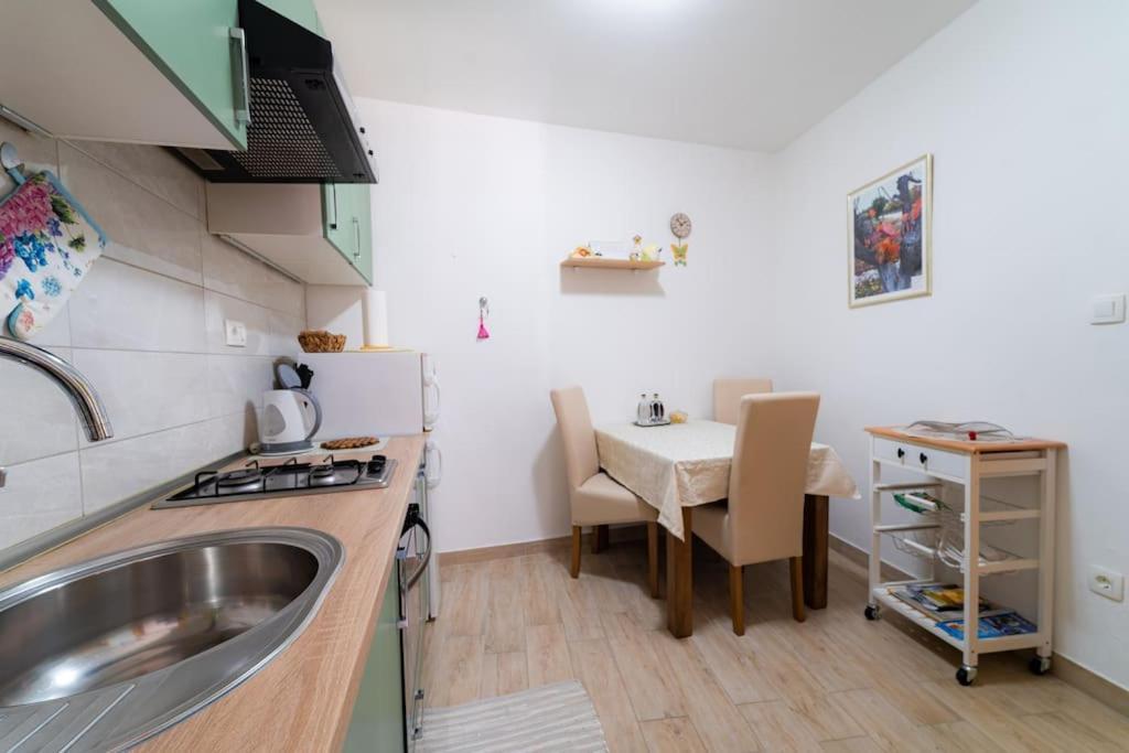 Charming Apartment In Old Town 斯普利特 外观 照片