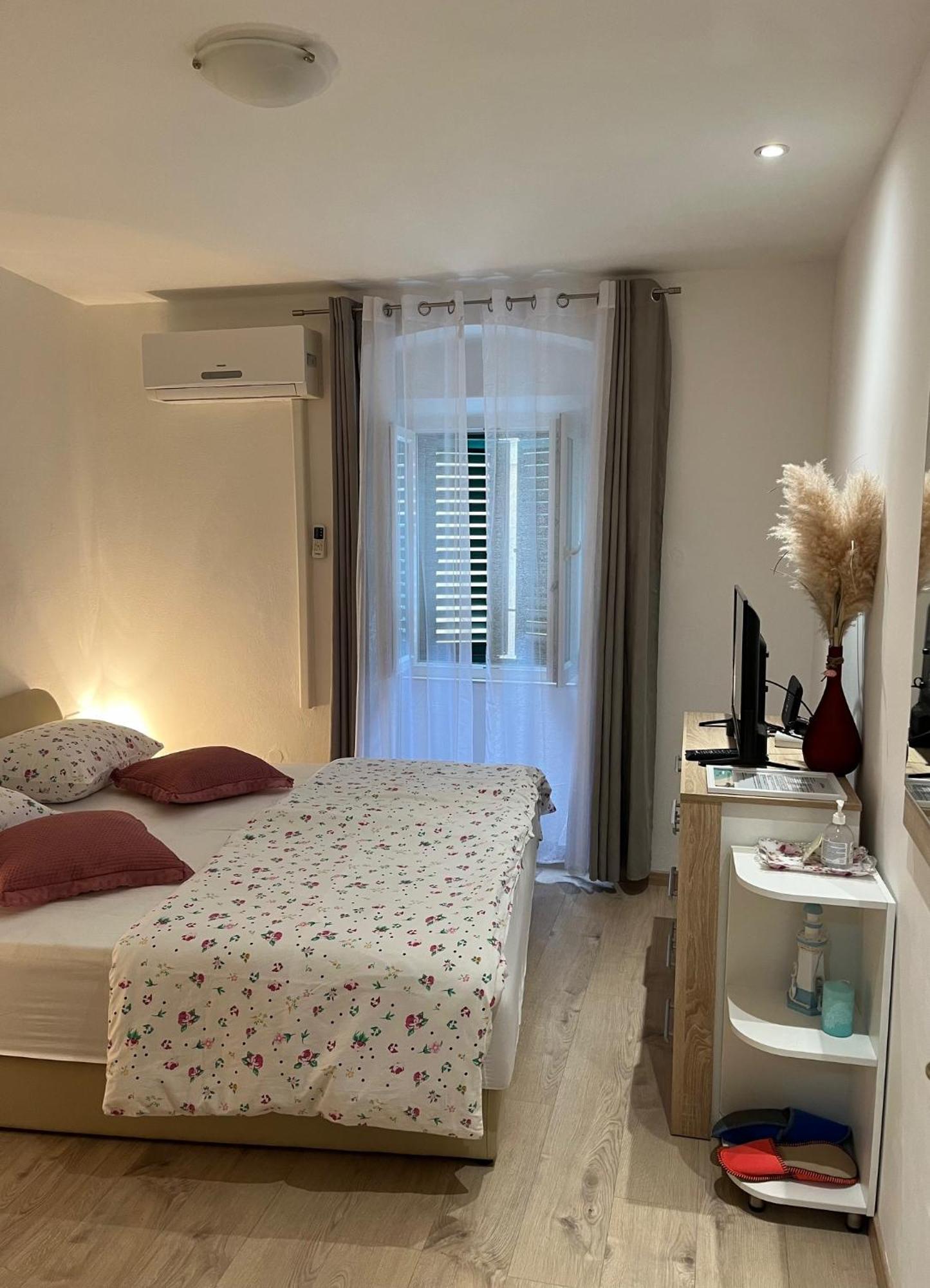 Charming Apartment In Old Town 斯普利特 外观 照片